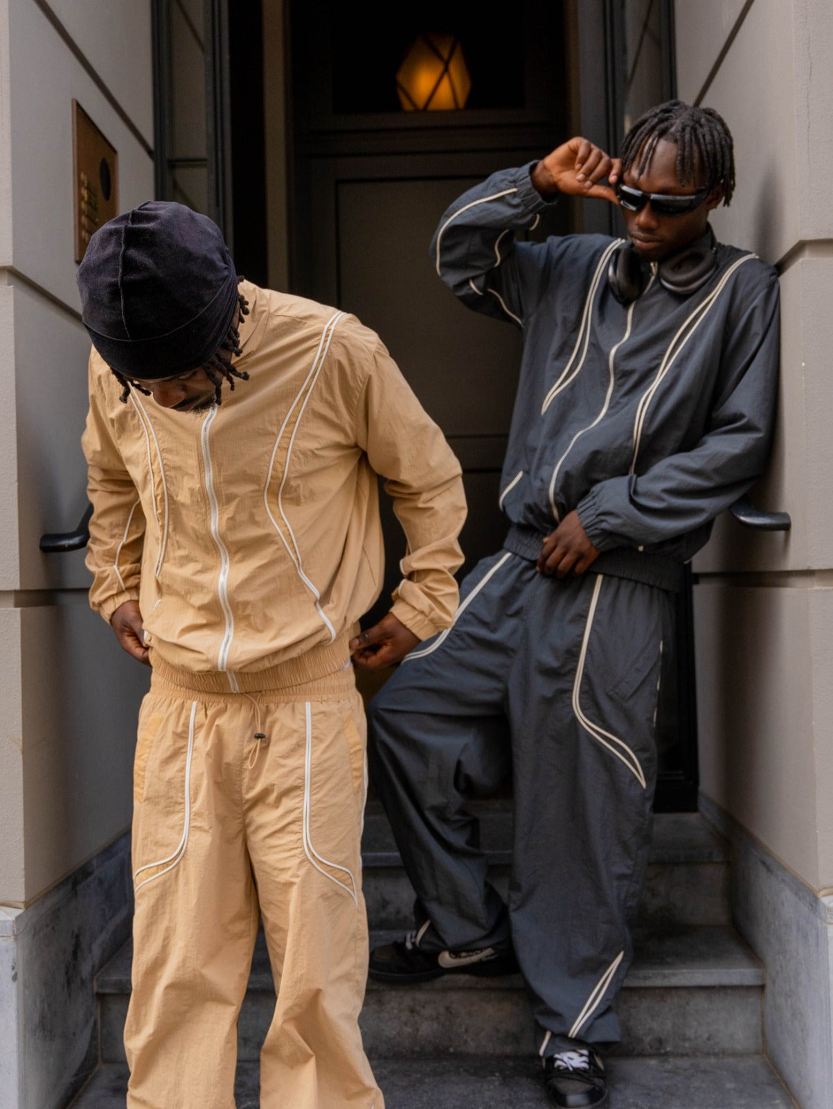 Exit Life -Track Jacket Beige